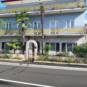 Gostinjska kuća Apartman & Soba Skarica